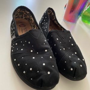 Like New Bobs bling rhinestone slip ons! Size 8